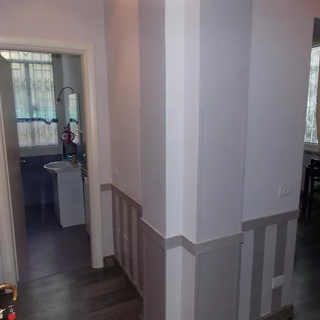 לינה וארוחת בוקר Domus Citta Giardino רומא